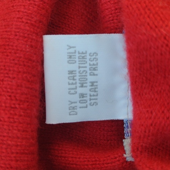 Urban Works Red Cashmere Short Sleeve Sweater S - Picture 5 of 5